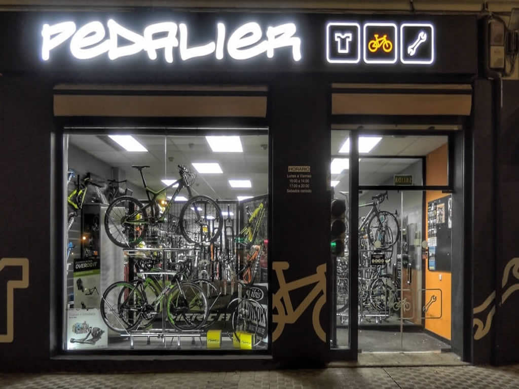 PEDALIER